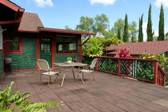 Listing Image for 53 Maukanani St 21 of 40