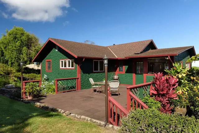 Listing Image for 53 Maukanani St 23 of 40
