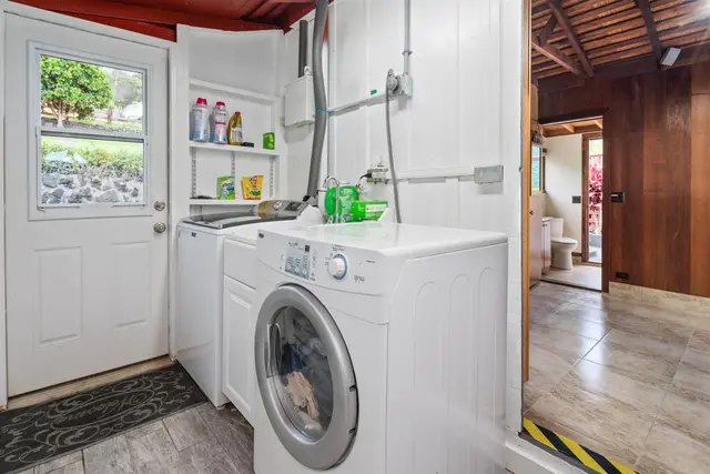Listing Image for 53 Maukanani St 40 of 40