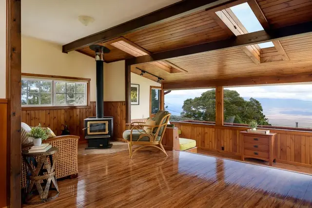 Listing Image for 53 Maukanani St 6 of 40