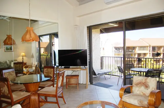 Listing Image for 3543 Lower Honoapiilani Rd C-407 4 of 37