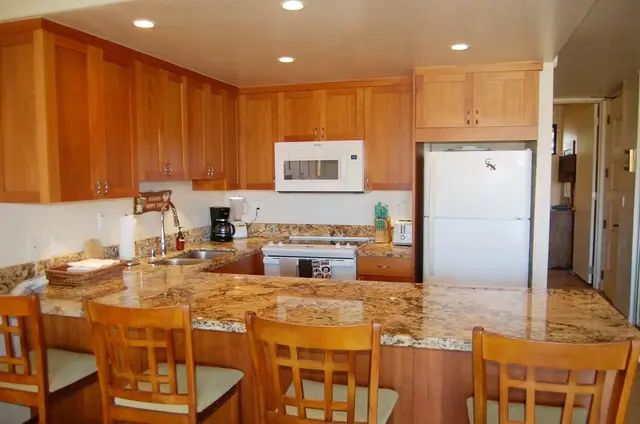 Listing Image for 3543 Lower Honoapiilani Rd C-407 5 of 37
