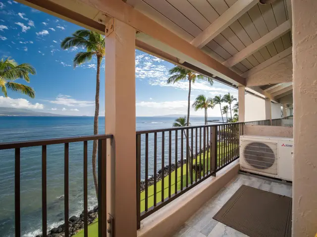 Listing Image for 100 Hauoli St 407 19 of 40