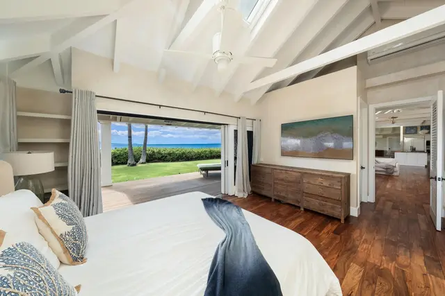Listing Image for 210 Hauoli St 14 of 25