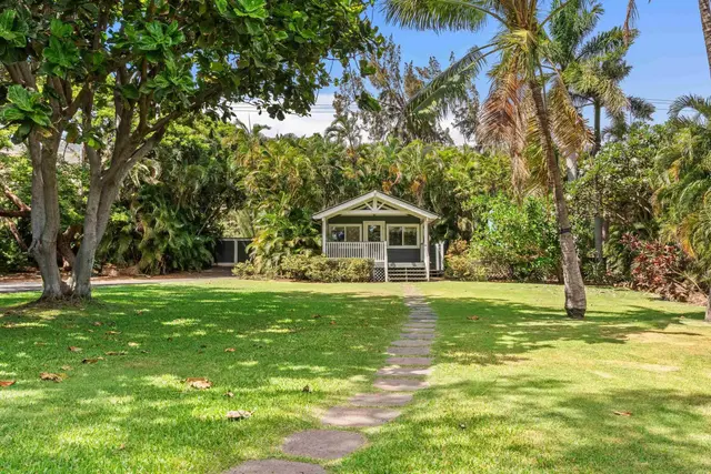 Listing Image for 210 Hauoli St 20 of 25