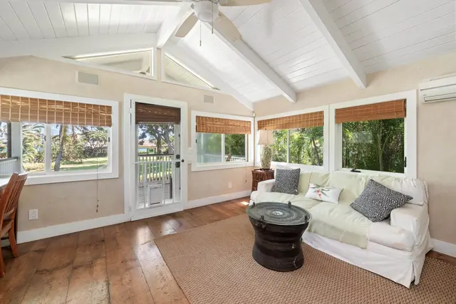Listing Image for 210 Hauoli St 21 of 25