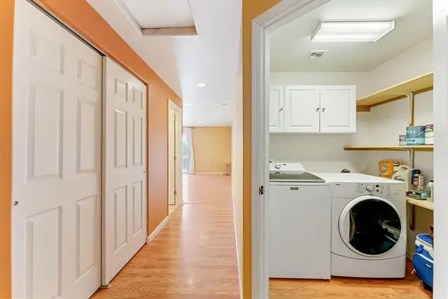 Listing Image for 405 Kaiolohia St 17 of 28