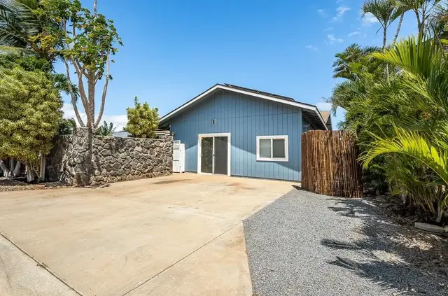 Listing Image for 405 Kaiolohia St 27 of 28