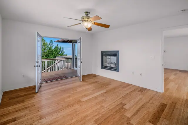 Listing Image for 303 Pueo Dr 12 of 32