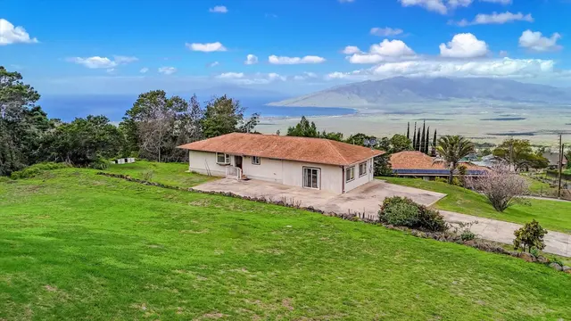 Listing Image for 303 Pueo Dr 28 of 32