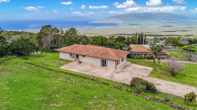 Listing Image for 303 Pueo Dr 29 of 32