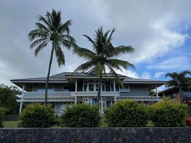 Listing Image for 33 N Piki Pl 1 of 2