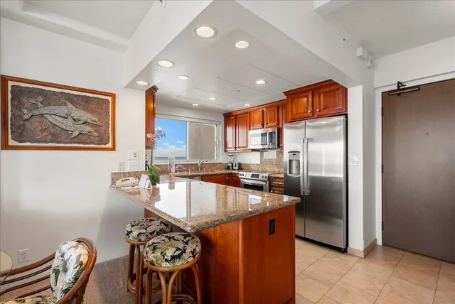 Listing Image for 2481 Kaanapali Pkwy 1051 10 of 42