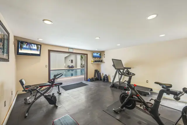 Listing Image for 3708 Lower Honoapiilani Rd E-33 30 of 35