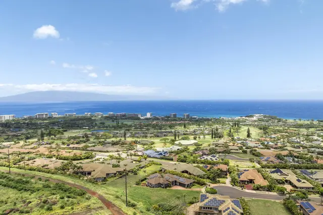 Listing Image for 411 Wekiu Pl 16 of 18