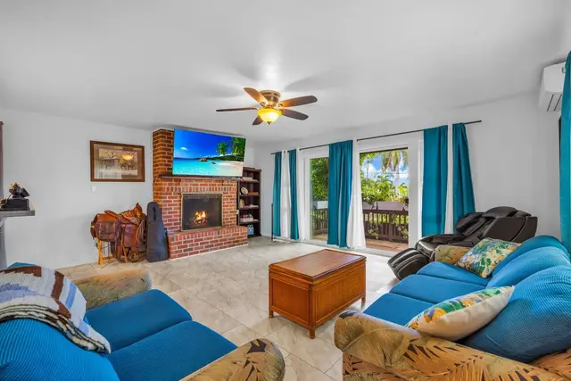 Listing Image for 818 Kumulani Dr 26 of 50