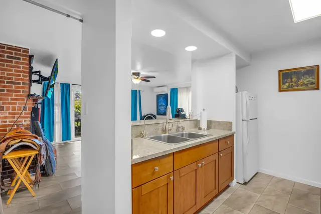 Listing Image for 818 Kumulani Dr 29 of 50