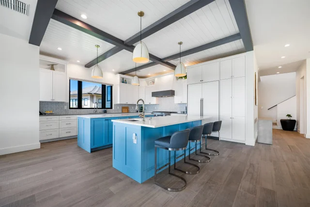 Listing Image for 804 Anapuni Loop 6 of 49