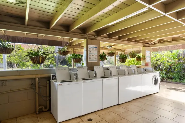 Listing Image for 3559 Lower Honoapiilani Rd 3k 11 of 33