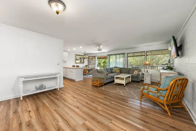 Listing Image for 3559 Lower Honoapiilani Rd 3k 6 of 33