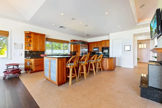 Listing Image for 232 Crestview Rd 13 of 46