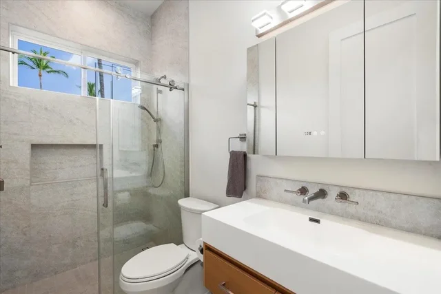 Listing Image for 3414 Keha Dr Unit B 23 of 38