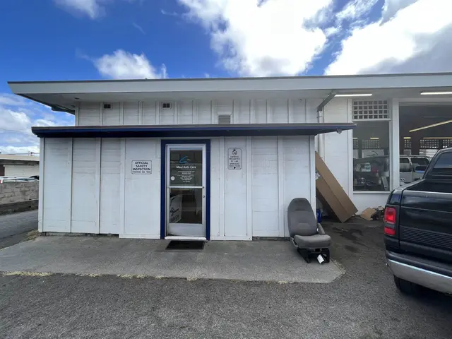 Listing Image for 734 Lower Main St 3 of 3