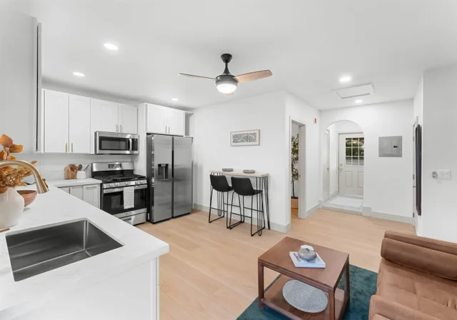 Listing Image for 81 Kumano Dr 33 of 49