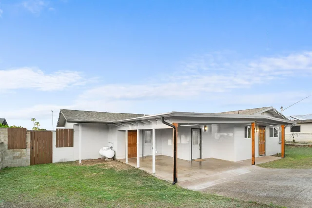 Listing Image for 81 Kumano Dr 4 of 49