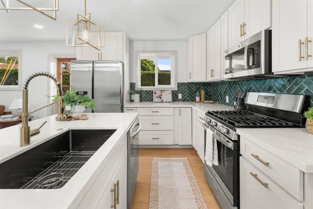 Listing Image for 81 Kumano Dr 8 of 49