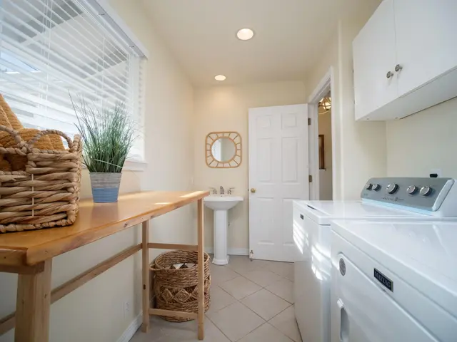 Listing Image for 1091 Ulele St 19 of 50