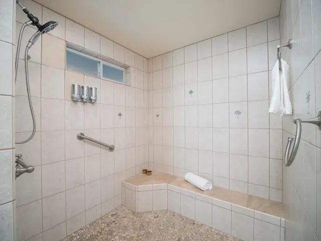 Listing Image for 1091 Ulele St 25 of 50