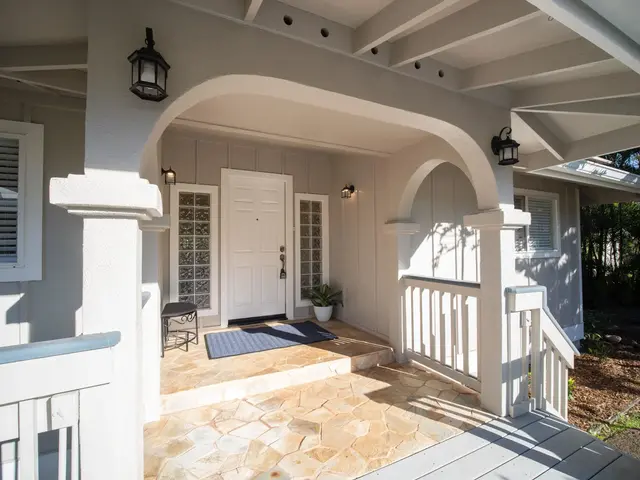 Listing Image for 1091 Ulele St 3 of 50