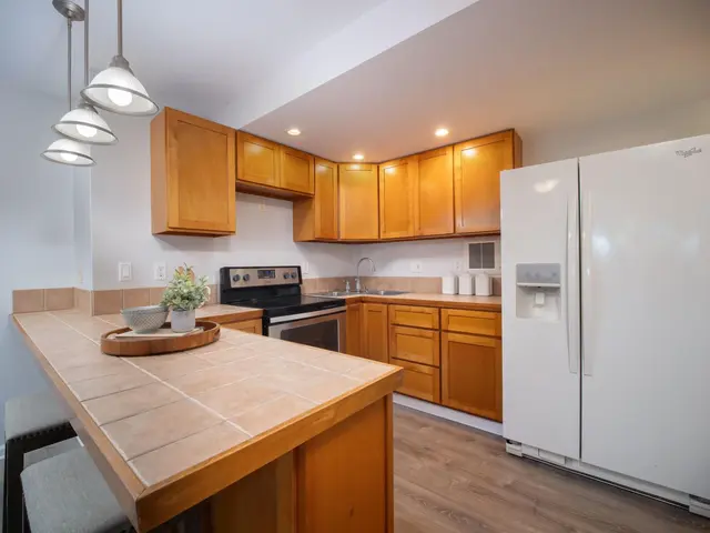 Listing Image for 1091 Ulele St 35 of 50
