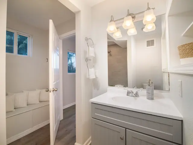Listing Image for 1091 Ulele St 38 of 50