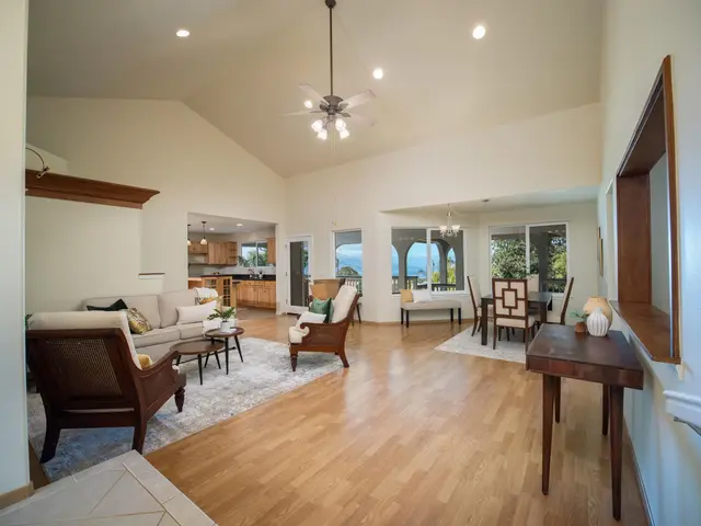 Listing Image for 1091 Ulele St 6 of 50