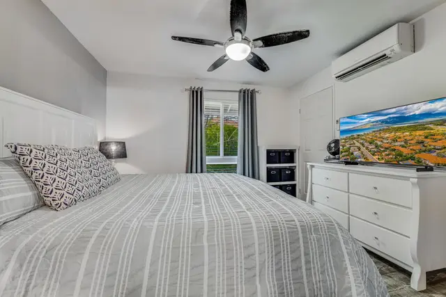 Listing Image for 140 Uwapo Rd 15-204 12 of 23