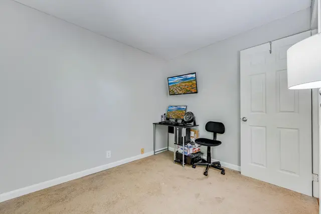 Listing Image for 140 Uwapo Rd 15-204 17 of 23