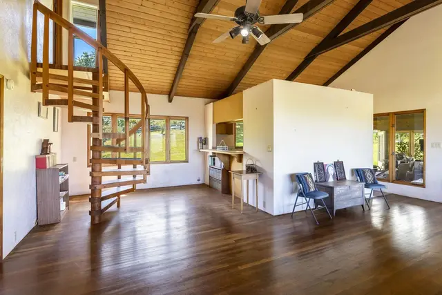 Listing Image for 180 Makana Rd 11 of 43