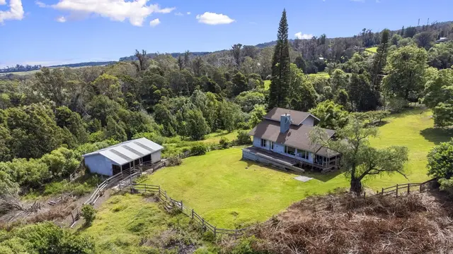 Listing Image for 180 Makana Rd 3 of 43