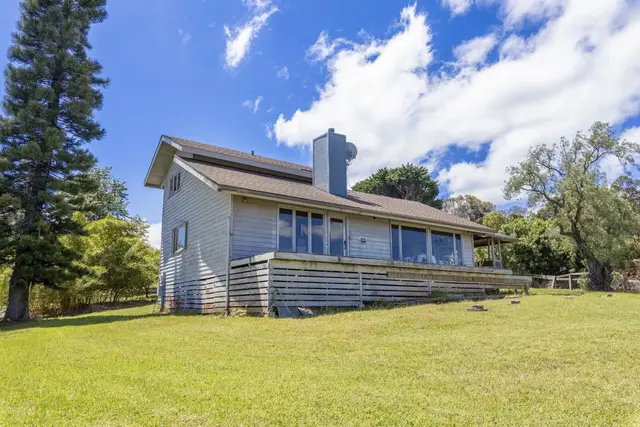 Listing Image for 180 Makana Rd 32 of 43