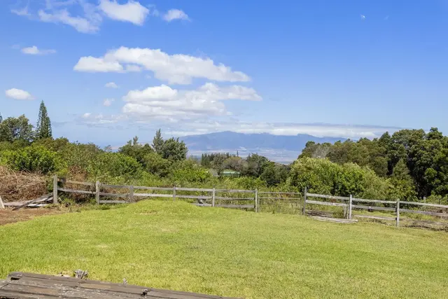 Listing Image for 180 Makana Rd 34 of 43