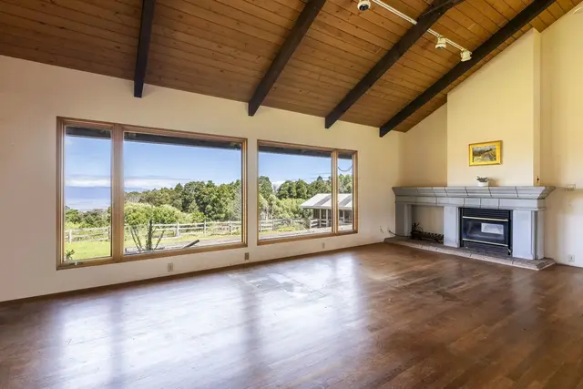 Listing Image for 180 Makana Rd 8 of 43