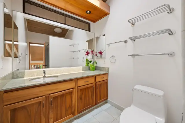 Listing Image for 69 Halelo St 24 of 48