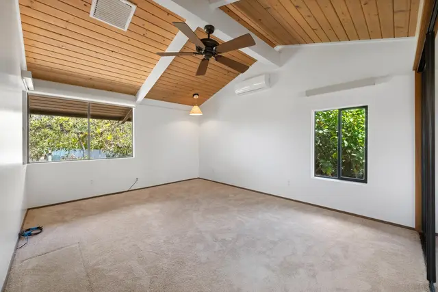 Listing Image for 69 Halelo St 26 of 48