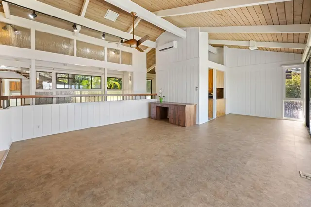 Listing Image for 69 Halelo St 5 of 48