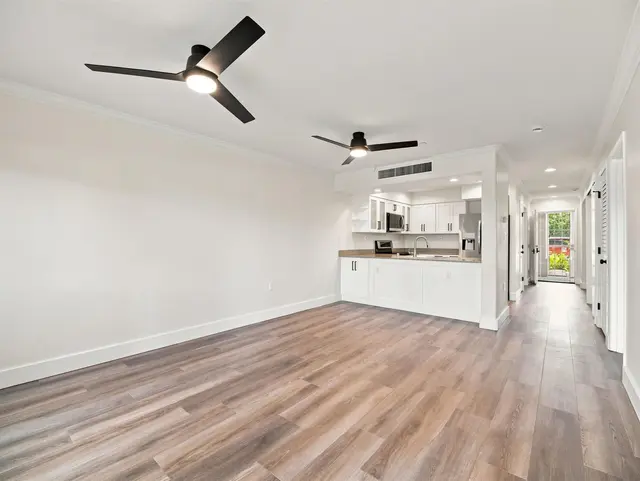 Listing Image for 44 Kanani Rd 2-103 2 of 44