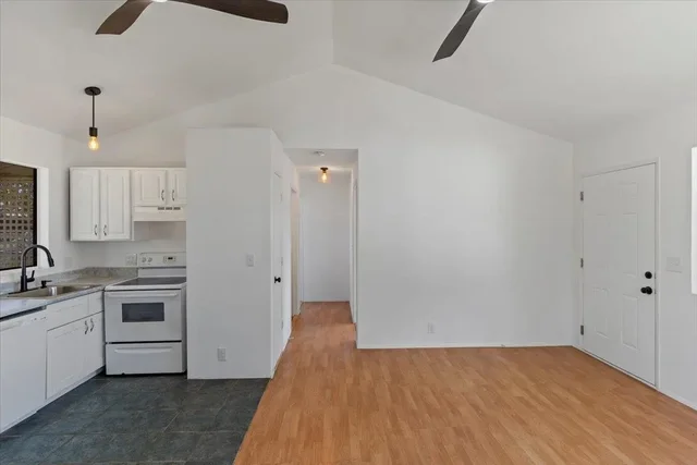 Listing Image for 926 Makani Rd 32 of 43