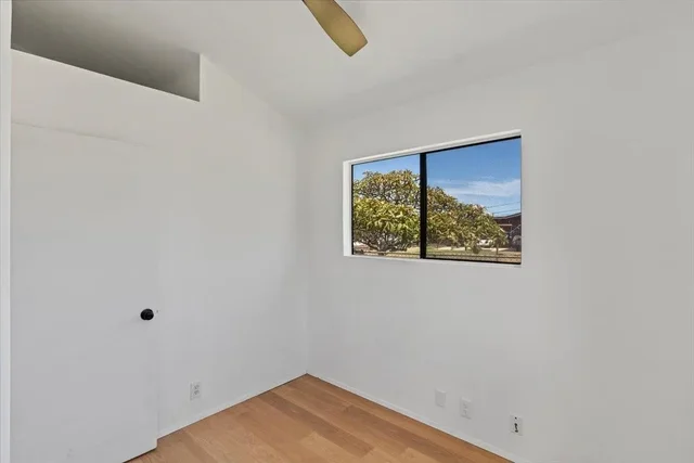 Listing Image for 926 Makani Rd 37 of 43