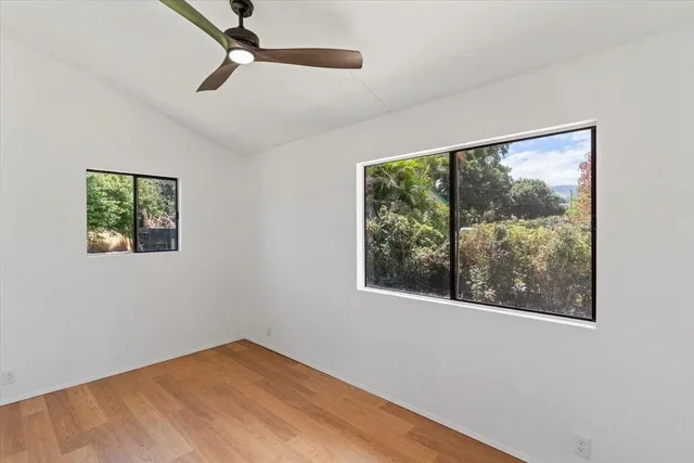 Listing Image for 926 Makani Rd 38 of 43